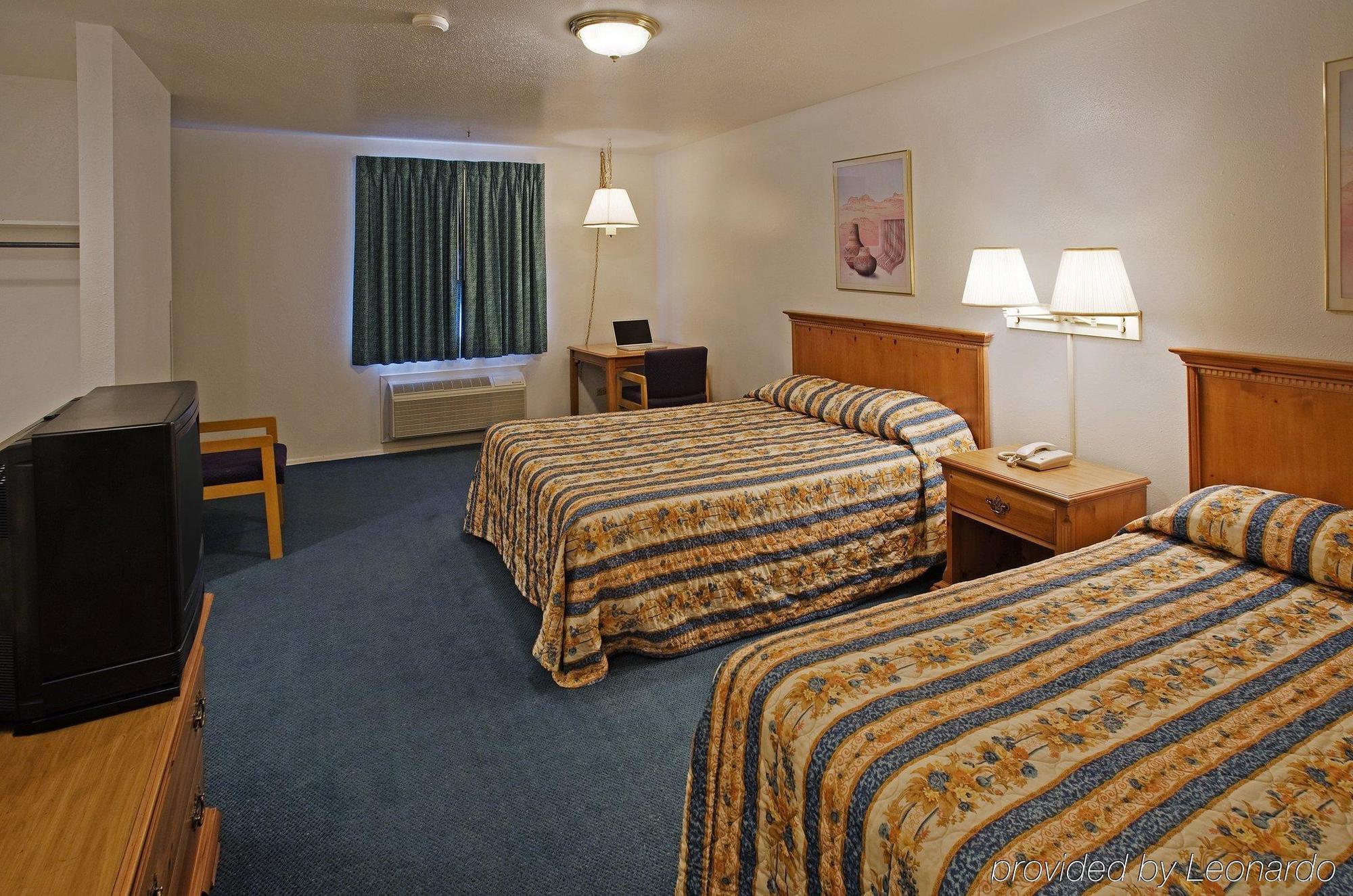 Regency Inn Hondo Bagian luar foto